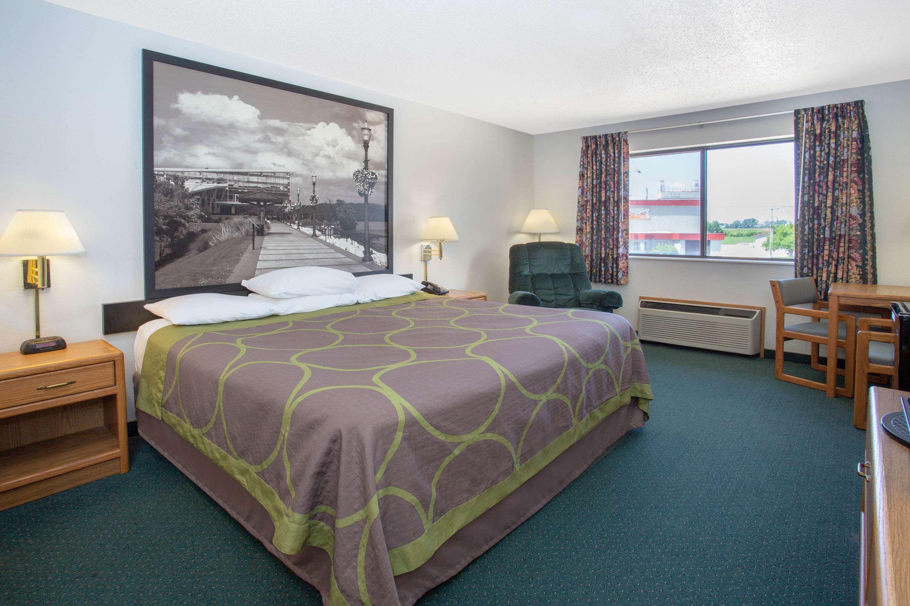 Hotel Super 8 By Wyndham Dewitt Exteriér fotografie